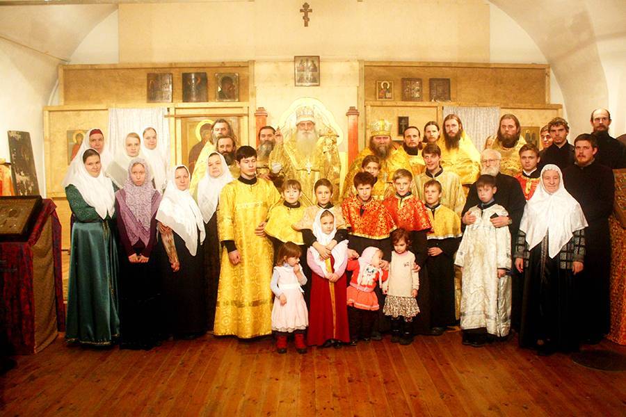 Старообрядцы в церкви.