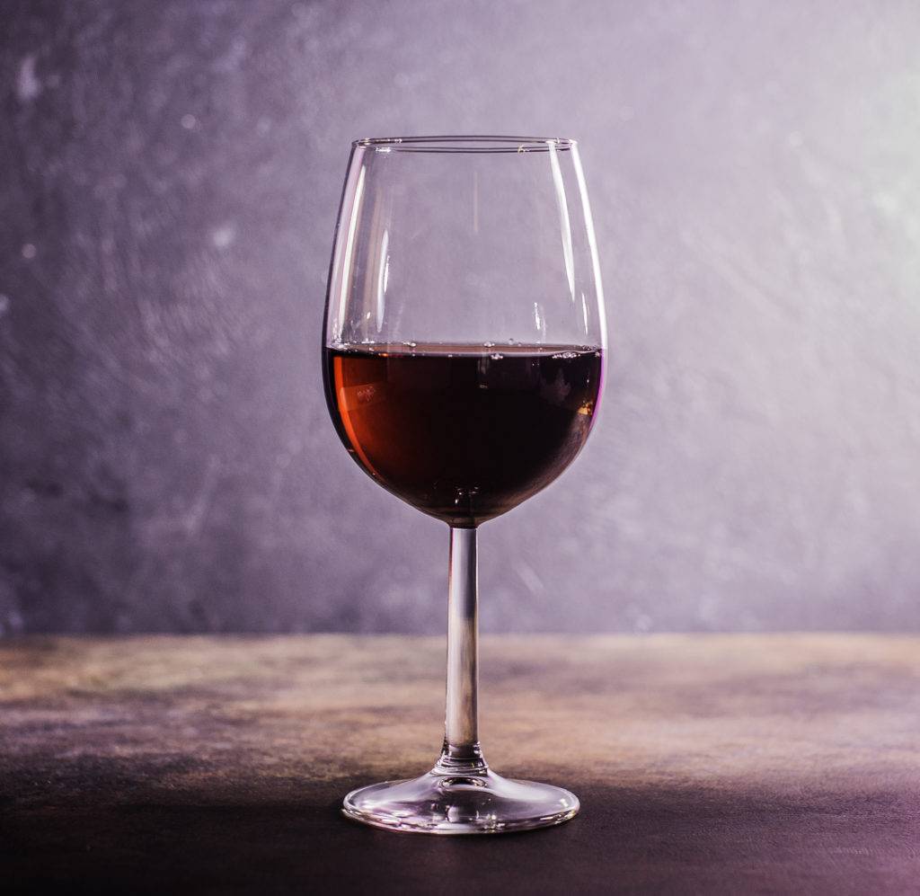 Бокал бордо.