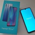 Honor 10 Lite.