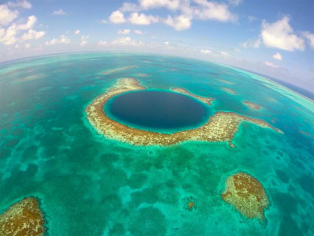 Топ-10 самых больших морей в мире (названия, фото)