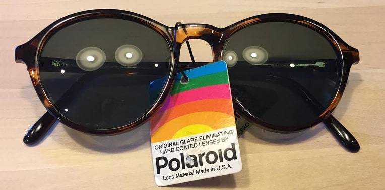 Как проверить подлинность очков polaroid: главные признаки настоящих моделей