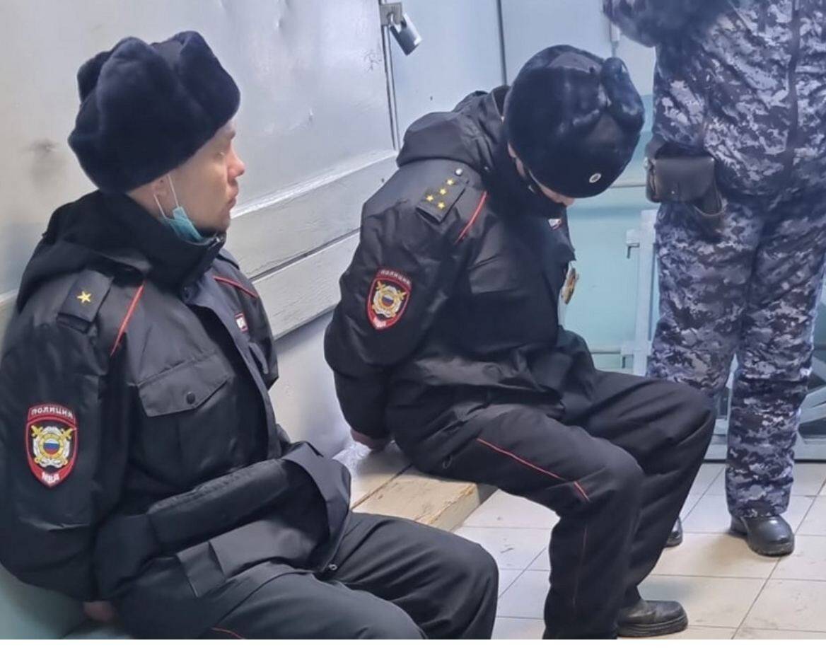 Чем отличается росгвардия от полиции - основные функции подразделений